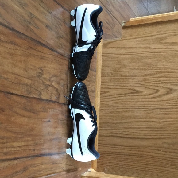 Boys Nike Tempo Cleats - Picture 5 of 6